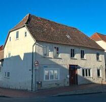 Mehrfamilienhaus Burg Stargard - 39.500,00 EUR Kaufpreis, ca.  200,00 m² in Burg Stargard (PLZ: 17094)