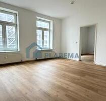 Frisch in Renovierung -> 2-Zimmer-Wohnung mit neuer Einbauküche in zentraler Innenstadtlage - Schwerin