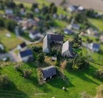 Schöner Bauernhof mit 5645 m² Grundstück bei Wechselburg - Rochlitz