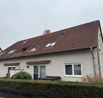 Ihr neues IMMOBILIEN QUARTIER: Schöne Maisonette-Wohnung mit Stellplatz & eigenem Garten - Seesen