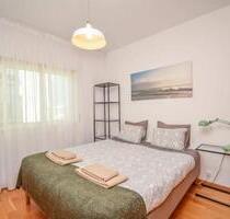 Charmante 3‑Zimmer‑Wohnung in Lissabon (Carcavelos) - Berlin Pankow