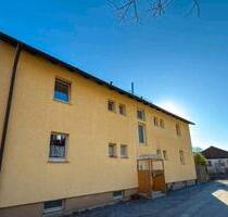 Mehrfamilienhaus - 250.000,00 EUR Kaufpreis, ca.  240,00 m² in Fichtelberg (PLZ: 95686)