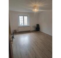 schöne 2-Zimmerwohnung mit Balkon - Chemnitz Hilbersdorf