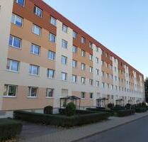 Geräumige 2-R-Wohnung mit Balkon und Aufzug - Aue-Bad Schlema