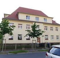 3 RWE im 1. OG ab sofort zu vermieten! Wohnen im Grünen und doch zentral - Pirna