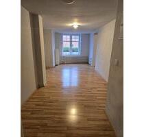 Wohnung im Erdgeschoss - 400,00 EUR Kaltmiete, ca.  55,00 m² in Bredstedt (PLZ: 25821)