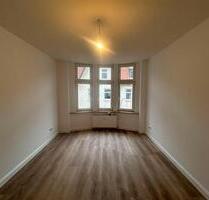 Altbaucharme in Kray! Renoviertes Apartment mit Balkon - Essen Stadtbezirk VII