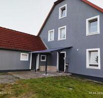 2 ZKB . Komplette Warmmiete inklusive Strom und Internet 675 € - Obernkirchen