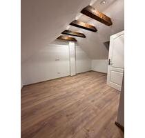 Kernsanierte 3 Zimmer-Wohnung mit Balkon in Erle - Gelsenkirchen