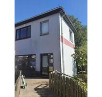 2 Zimmer Wohnung in Husum - 585,00 EUR Kaltmiete, ca.  70,00 m² in Husum (PLZ: 25813)