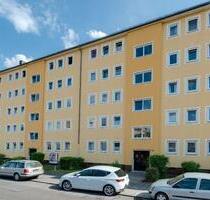 TIP TOP RENOVIERT! Helle, gemütliche 2,5-Zimmer-Wohnung ab sofort frei. - Nürnberg Gärten bei Wöhrd