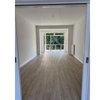 3ZKB – frisch renoviert mit Tageslicht-Bad und Balkon Bismarckstr - Wilhelmshaven Heppens