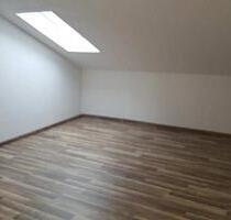 Dachgeschosswohnung - 550,00 EUR Kaltmiete, in Traitsching (PLZ: 93455)