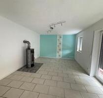 Stilvolle 2-Zimmer Einliegerwohnung mit gehobener Innenausstattun - Reichartshausen