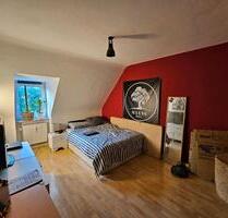 Zimmer in 2er WG in gemütlicher Wohnung mit Wohnzimmer - Würzburg