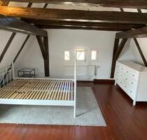 Charmante Maisonettewohnung mit Fachwerk in Weissach