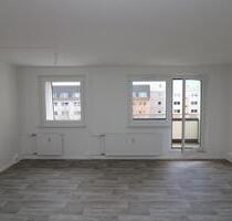 Trauen Sie Ihren Augen...große 3-RW mit Wanne u. Balkon!!!! - Freiberg