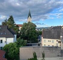 Helle Zentrale 1 ZKB mit EBK Küche Balkon teilmöbliert - Weiden in der Oberpfalz