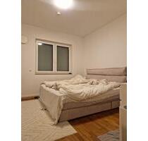 Moderne 4-Zimmer DG Wohnung in kleiner Einheit in Liederbach - Frankfurt am Main Sachsenhausen