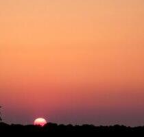 Top 3 Z. im Grünen, dennoch zentral in Großefehn.