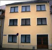 Haus zum Kauf in Lommatzsch - 90.000,00 EUR Kaufpreis, in Lommatzsch (PLZ: 01623)