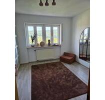 wg zimmer zu vermieten - 350,00 EUR Kaltmiete, ca.  80,00 m² in Ansbach (PLZ: 91522)