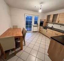 Souterrain-Wohnung Küche-Terrasse-Garten-ele Markise-Stellplatz - Metten