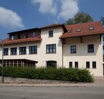 3-Zi-WHG mit Galerie, Balkon und Stellplatz - Rottenburg an der Laaber