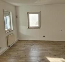 Attraktive 5-Zimmer-Wohnung mit Balkon in ArtelshofenVorra