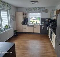 Schöne gepflegte EG-Wohnung mit großem Balkon, Gäste WC u. EBK - Amöneburg