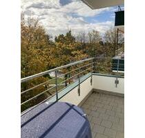 Zentrale 2-Zimmer-Wohnung mit Aufzug und großzügigem Balkon - Lauenburg/Elbe