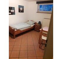 Gäste und Monteur Zimmer - 25,00 EUR Kaltmiete, in Sehnde (PLZ: 31319)