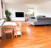 Großartige Terassenwohnung - 680.000,00 EUR Kaufpreis, ca.  133,00 m² in Stuttgart (PLZ: 70499) Stuttgart-West