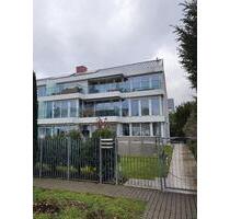 Exklusive 4-Zimmer-Wohnung in Frankfurt-Hausen - Frankfurt am Main Mitte-West