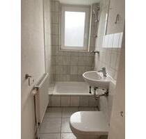 Charmante 3-Zimmer-Wohnung inkl. Gartenabteil - Stadtoldendorf