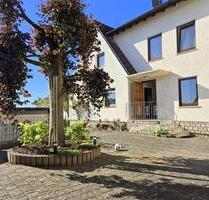 DOGS ALLOWED IN DUPLEX HOUSE! Compact house with fitted kitchen and spacious courtyard - Wiesbaden Schierstein