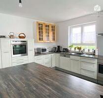 Neuwertiges Einfamilienhaus mit moderner Raumaufteilung und großer Einbauküche - Nördlingen