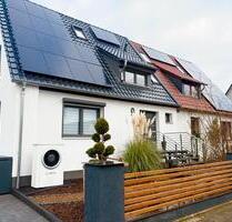 Traumhafte 2021 kernsanierte Doppelhaushälfte in TOP Lage - Braunschweig Heidberg-Melverode