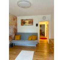 Helle 2-Zimmer-Wohnung mit Terrasse & Gemüsegarten in Kitzingen