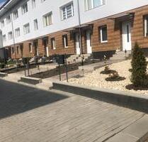 Wunderschöne 4-Raum-Wohnung (Reihenhaus) mit Terrasse u.Garten in Staßfurt