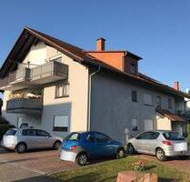 Schöne 1-Zimmer-Wohnung mit großzügigem Balkon in Karlsdorf - Karlsdorf-Neuthard