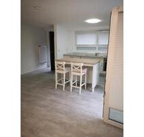 2 Zimmer Wohnung mit Terrasse und PKW Stellplatz - Mörlenbach