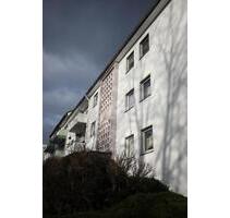 Erstbezug nach Sanierung: Schöne 3-Zimmer-Wohnung mit Südbalkon - Remscheid Reinshagen