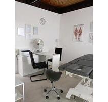 Praxisraum in Untermiete - 200,00&nbsp;EUR Kaltmiete, ca.&nbsp; 28,00&nbsp;m&sup2; in Bad Boll (PLZ: 73087)