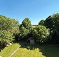 Großzügige 2,5 -Zimmerwohnung 93 m² mit 2 Balkonen in Krefeld