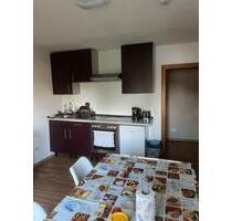 Vermiete 1-Zimmer in einer WG - 300,00 EUR Kaltmiete, ca.  60,00 m² in Straubing (PLZ: 94315)