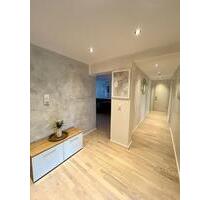 Top renovierte 3-Zi.-Whg. mit Balkon & TG in Gomaringen