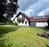 2-Zimmer-Erdgeschosswohnung mit Terrasse und Gartennutzung – Ruhiges Wohnen in kleiner Wohnanlage! - Regenstauf