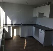 Große, helle, komplett sanierte 3 Zimmer-Wohnung in Schleswig Nord. Ideal für Paare!