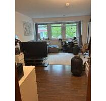 Schönes, großes Zimmer in zentraler Lage – 27qm - Siegen